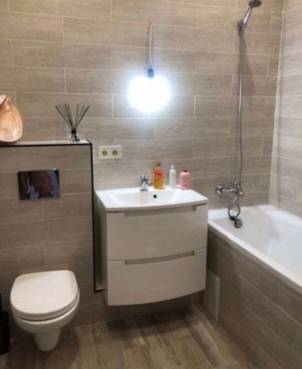 продажа двухкомнатной квартиры номер A-173974 в Приморском районе, фото номер 10